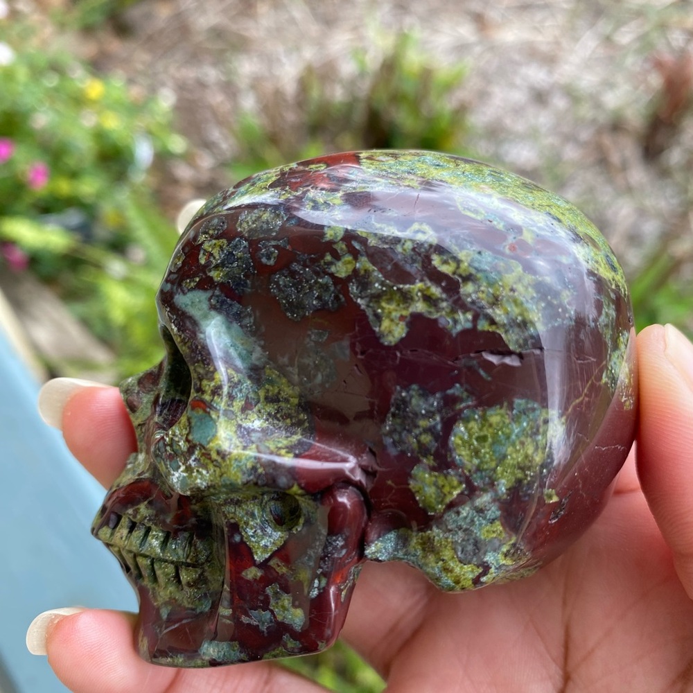 Dragons Blood Jasper Skull Carving - Picture 3 of 10
